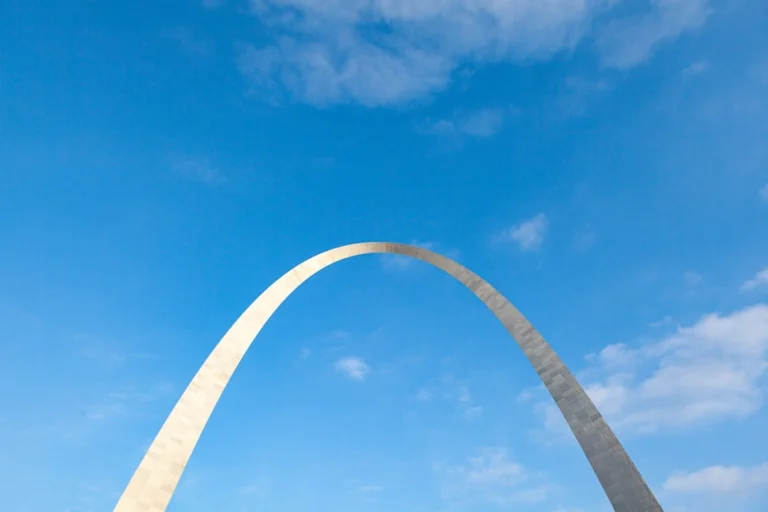 photo-1666213847499-5f2ed4e972b7