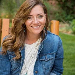 Tiffanie Albertson, Functional Nutritionist and Isagenix wellness vendor at the Rewind Time Fall Back in Love with YOU event